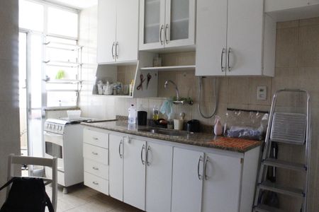 Apartamento à venda com 86m², 3 quartos e 1 vagaCozinha