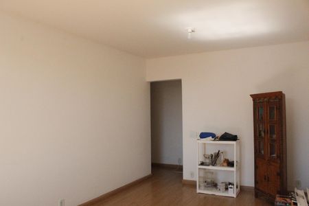 Apartamento à venda com 86m², 3 quartos e 1 vagaSala