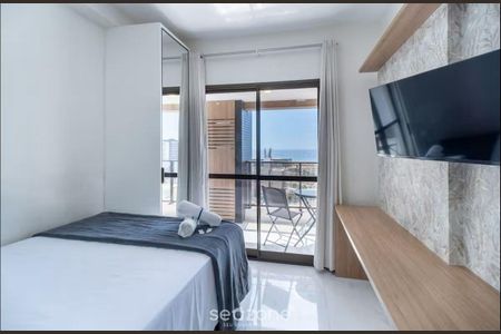 Studio para alugar com 25m², 1 quarto e 1 vaga Studio para alugar com 25m², 1 quarto e 1 vagaQuarto