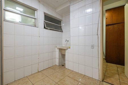 Apartamento à venda com 110m², 3 quartos e 1 vaga Apartamento à venda com 110m², 3 quartos e 1 vagaÁrea de Serviço