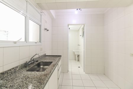 Apartamento para alugar com 66m², 2 quartos e 2 vagasCozinha 