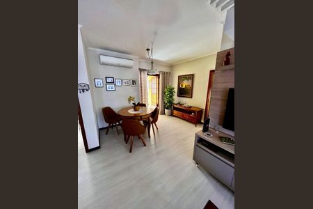 Sala de apartamento para alugar com 2 quartos, 99m² em Passo d’Areia, Porto Alegre