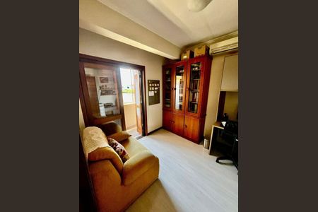 Escritório  de apartamento para alugar com 2 quartos, 99m² em Passo d’Areia, Porto Alegre