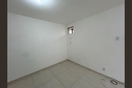 Sala/Quarto/Cozinha de casa para alugar com 1 quarto, 25m² em Engenho de Dentro, Rio de Janeiro