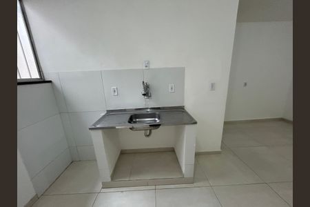 Cozinha de casa para alugar com 1 quarto, 25m² em Engenho de Dentro, Rio de Janeiro