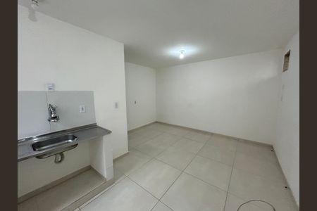 Cozinha de casa para alugar com 1 quarto, 25m² em Engenho de Dentro, Rio de Janeiro