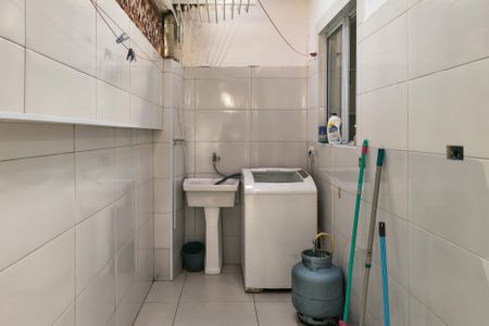 Casa para alugar com 80m², 2 quartos e 1 vagaÁrea de Serviço