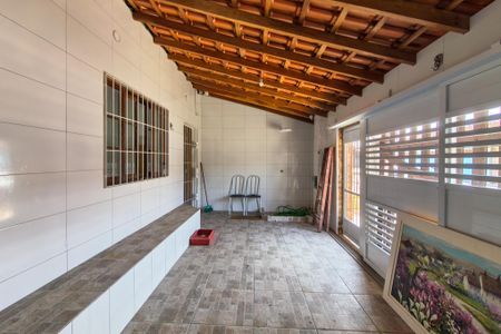 Casa para alugar com 80m², 2 quartos e 1 vagaQuintal