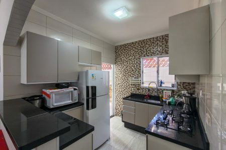 Casa para alugar com 80m², 2 quartos e 1 vagaCozinha 