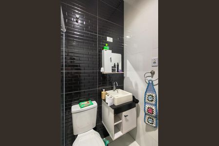 Casa para alugar com 80m², 2 quartos e 1 vagaBanheiro 