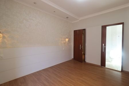Casa para alugar com 185m², 3 quartos e 3 vagas Casa para alugar com 185m², 3 quartos e 3 vagasQuarto 3