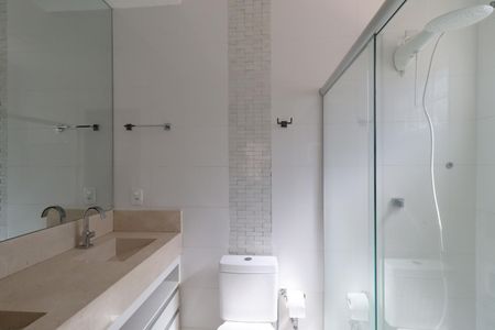 Casa para alugar com 185m², 3 quartos e 3 vagas Casa para alugar com 185m², 3 quartos e 3 vagasBanheiro do Quarto 3