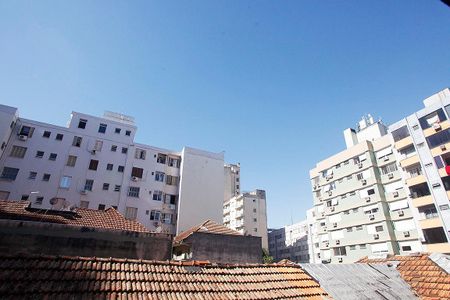 Apartamento à venda com 150m², 3 quartos e sem vagaCozinha + Área de Serviço Vista