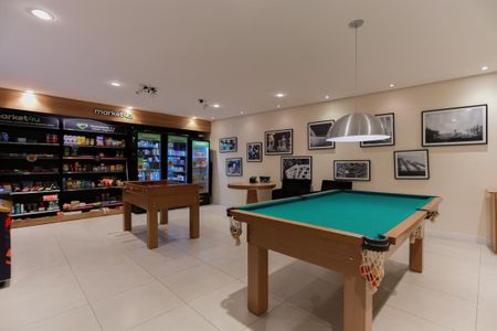Apartamento para alugar com 41m², 1 quarto e 1 vaga Apartamento para alugar com 41m², 1 quarto e 1 vagaÁrea comum - Salão de jogos e Mini-mercado