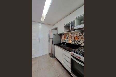 Apartamento para alugar com 98m², 3 quartos e 2 vagas Apartamento para alugar com 98m², 3 quartos e 2 vagasCozinha