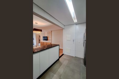 Apartamento para alugar com 98m², 3 quartos e 2 vagas Apartamento para alugar com 98m², 3 quartos e 2 vagasCozinha