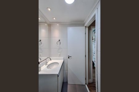 Apartamento para alugar com 98m², 3 quartos e 2 vagas Apartamento para alugar com 98m², 3 quartos e 2 vagasBanheiro social