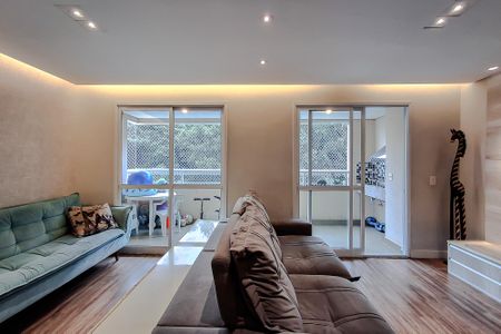 Apartamento para alugar com 98m², 3 quartos e 2 vagas Apartamento para alugar com 98m², 3 quartos e 2 vagasSala