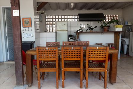 Casa à venda com 165m², 1 quarto e 1 vagaCobertura