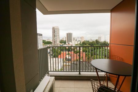 Varanda de kitnet/studio para alugar com 1 quarto, 32m² em Santo Amaro, São Paulo