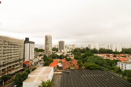 Varanda de kitnet/studio para alugar com 1 quarto, 32m² em Santo Amaro, São Paulo