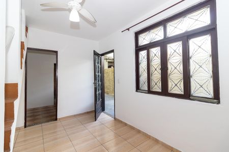 Casa para alugar com 60m², 2 quartos e sem vagaSala