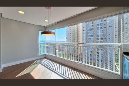 Varanda  de apartamento para alugar com 2 quartos, 82m² em Vila Romana, São Paulo