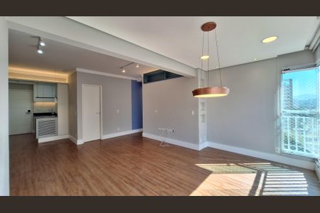 Sala de apartamento para alugar com 2 quartos, 82m² em Vila Romana, São Paulo