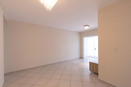 Apartamento para alugar com 85m², 3 quartos e 2 vagas