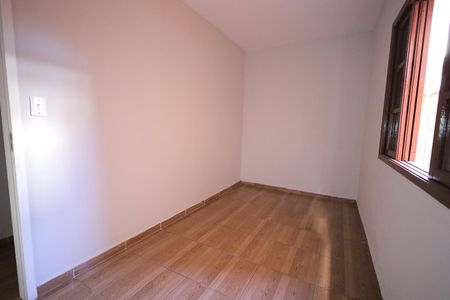 Casa à venda com 110m², 3 quartos e 1 vaga Casa à venda com 110m², 3 quartos e 1 vagaQuarto 5
