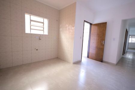 Casa à venda com 110m², 3 quartos e 1 vaga Casa à venda com 110m², 3 quartos e 1 vagaCozinha