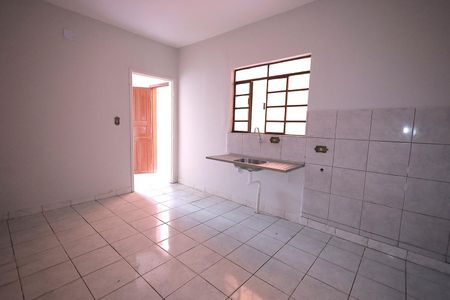 Casa à venda com 110m², 3 quartos e 1 vaga Casa à venda com 110m², 3 quartos e 1 vagaCozinha 2