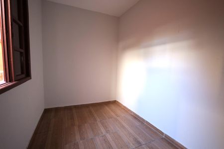 Casa à venda com 110m², 3 quartos e 1 vaga Casa à venda com 110m², 3 quartos e 1 vagaQuarto 4