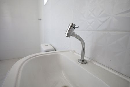 Casa à venda com 110m², 3 quartos e 1 vaga Casa à venda com 110m², 3 quartos e 1 vagaBanheiro