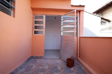 Casa à venda com 110m², 3 quartos e 1 vaga Casa à venda com 110m², 3 quartos e 1 vagaQuintal