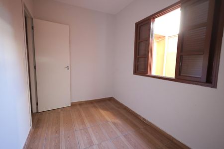 Casa à venda com 110m², 3 quartos e 1 vaga Casa à venda com 110m², 3 quartos e 1 vagaQuarto 4