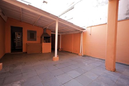 Casa à venda com 110m², 3 quartos e 1 vaga Casa à venda com 110m², 3 quartos e 1 vagaQuintal e Churrasqueira