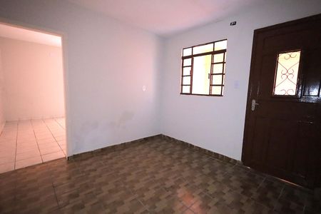Casa à venda com 110m², 3 quartos e 1 vaga Casa à venda com 110m², 3 quartos e 1 vagaSala 2