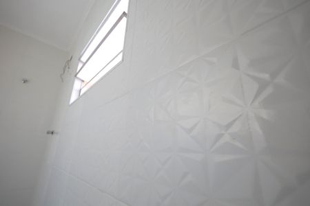 Casa à venda com 110m², 3 quartos e 1 vaga Casa à venda com 110m², 3 quartos e 1 vagaBanheiro