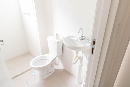 Apartamento para alugar com 45m², 2 quartos e 1 vaga Apartamento para alugar com 45m², 2 quartos e 1 vagaBanheiro
