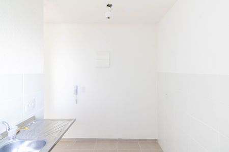 Apartamento para alugar com 45m², 2 quartos e 1 vaga Apartamento para alugar com 45m², 2 quartos e 1 vagaCozinha e Área de Serviço