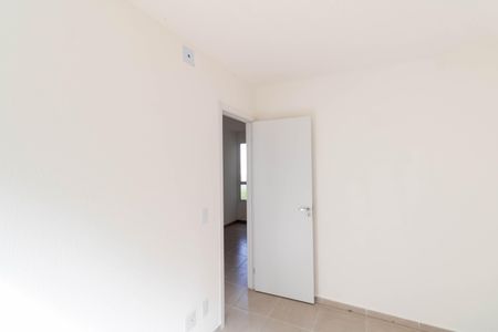 Quarto 2 de apartamento para alugar com 2 quartos, 45m² em Campo Grande, Rio de Janeiro