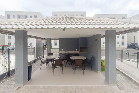 Apartamento para alugar com 45m², 2 quartos e 1 vaga Apartamento para alugar com 45m², 2 quartos e 1 vagaÁrea comum - Churrasqueira