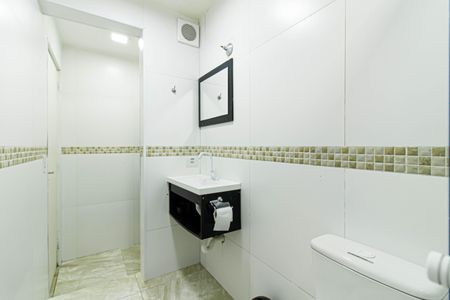 Apartamento para alugar com 37m², 1 quarto e sem vagaBanheiro