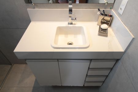 Apartamento à venda com 174m², 3 quartos e 3 vagasBanheiro Social