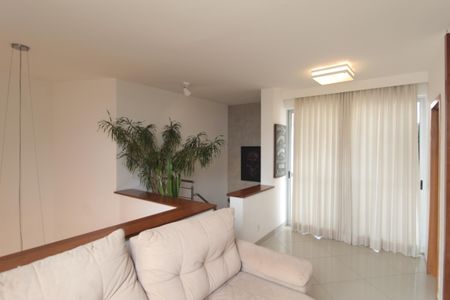 Apartamento à venda com 174m², 3 quartos e 3 vagasSala de TV