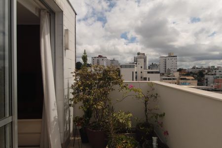 Apartamento à venda com 174m², 3 quartos e 3 vagasCobertura