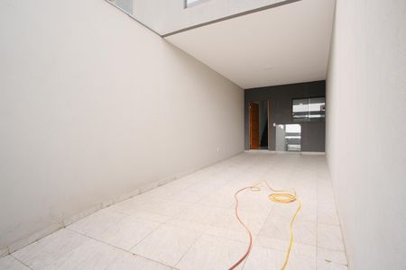 Casa para alugar com 105m², 3 quartos e 2 vagasGaragem