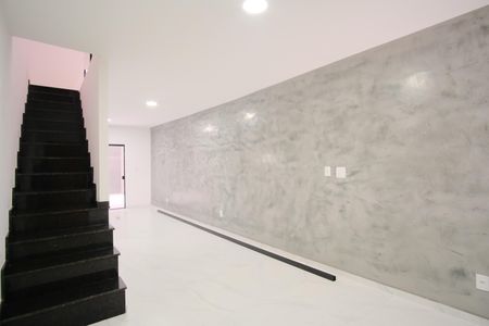 Casa para alugar com 105m², 3 quartos e 2 vagasSala
