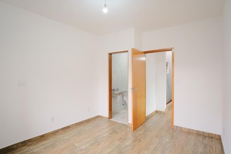 Casa para alugar com 105m², 3 quartos e 2 vagasSuíte 2